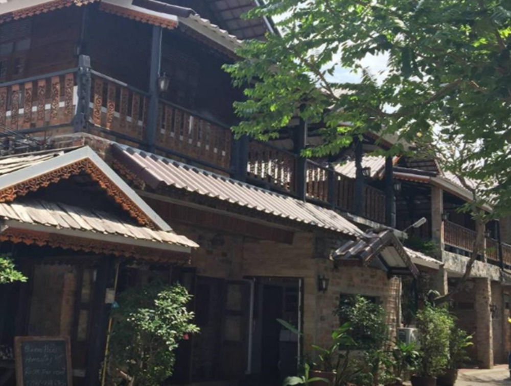 Baan Thai Homestay by bGb Villas Pantai Kata Luaran gambar