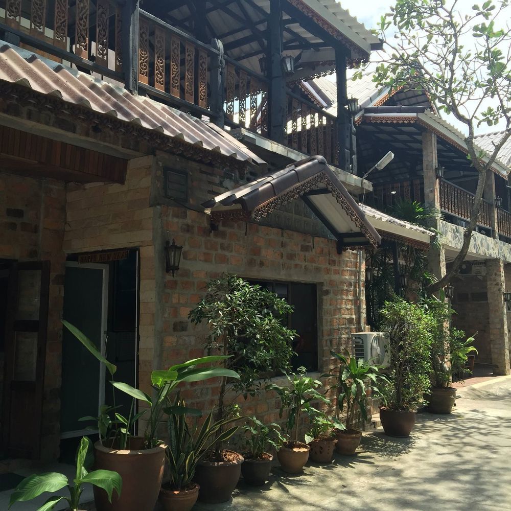 Baan Thai Homestay by bGb Villas Pantai Kata Luaran gambar